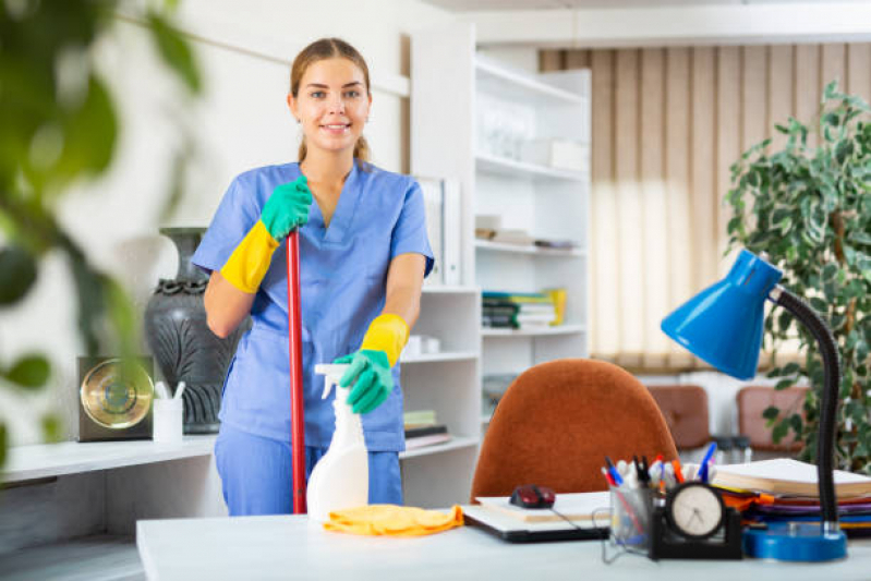 Auxiliar de Limpeza em Condomínio Jaboatão - Auxiliar de Limpeza em Condomínio