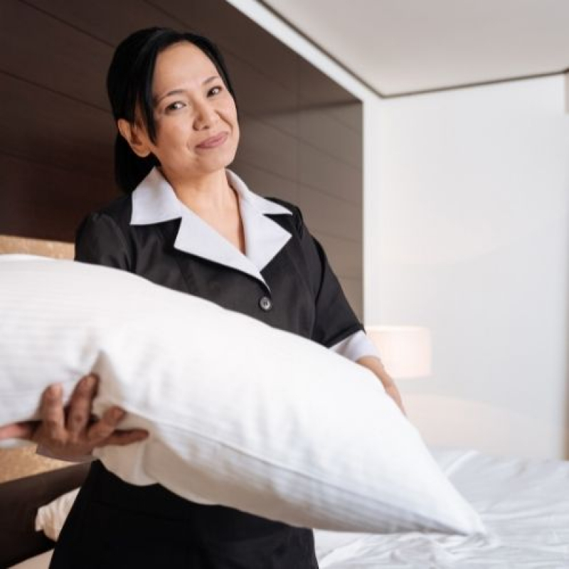Camareira Contratar Itapipica - Serviço Camareira de Hotel